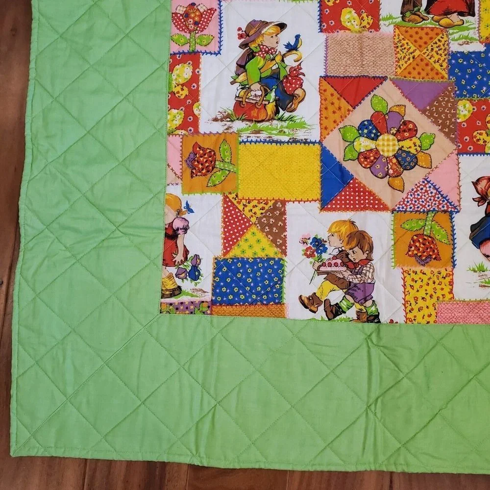 Vintage 70s Patchwork Green Retro Baby Blanket Quilt Crib Comforter Floral 35x53
